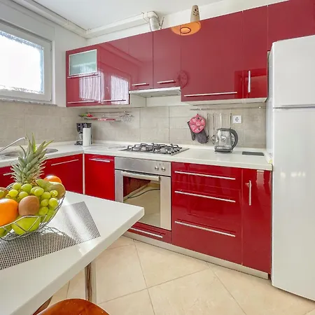 דירה Dani By Interhome *