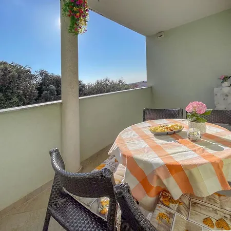 Dani By Interhome Appartement Pula